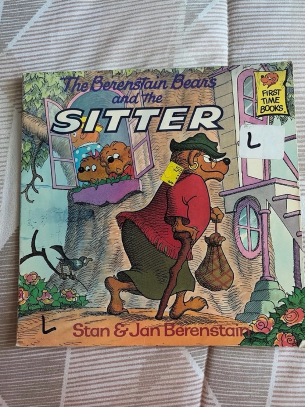 The Berenstain Bears and the Sitter - Kids Book (Blue/Multicolor)